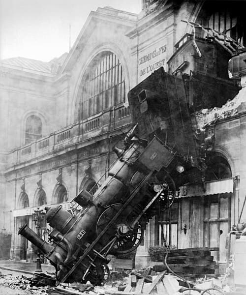 Montparnasse derailment, 1895 - a reminder that systems thinking matters